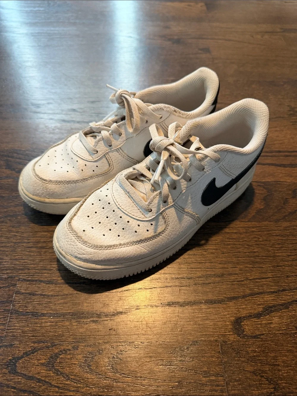 Nike Kids Air Force One White Leather Sneakers with Black Swoosh Accent Size 3Y